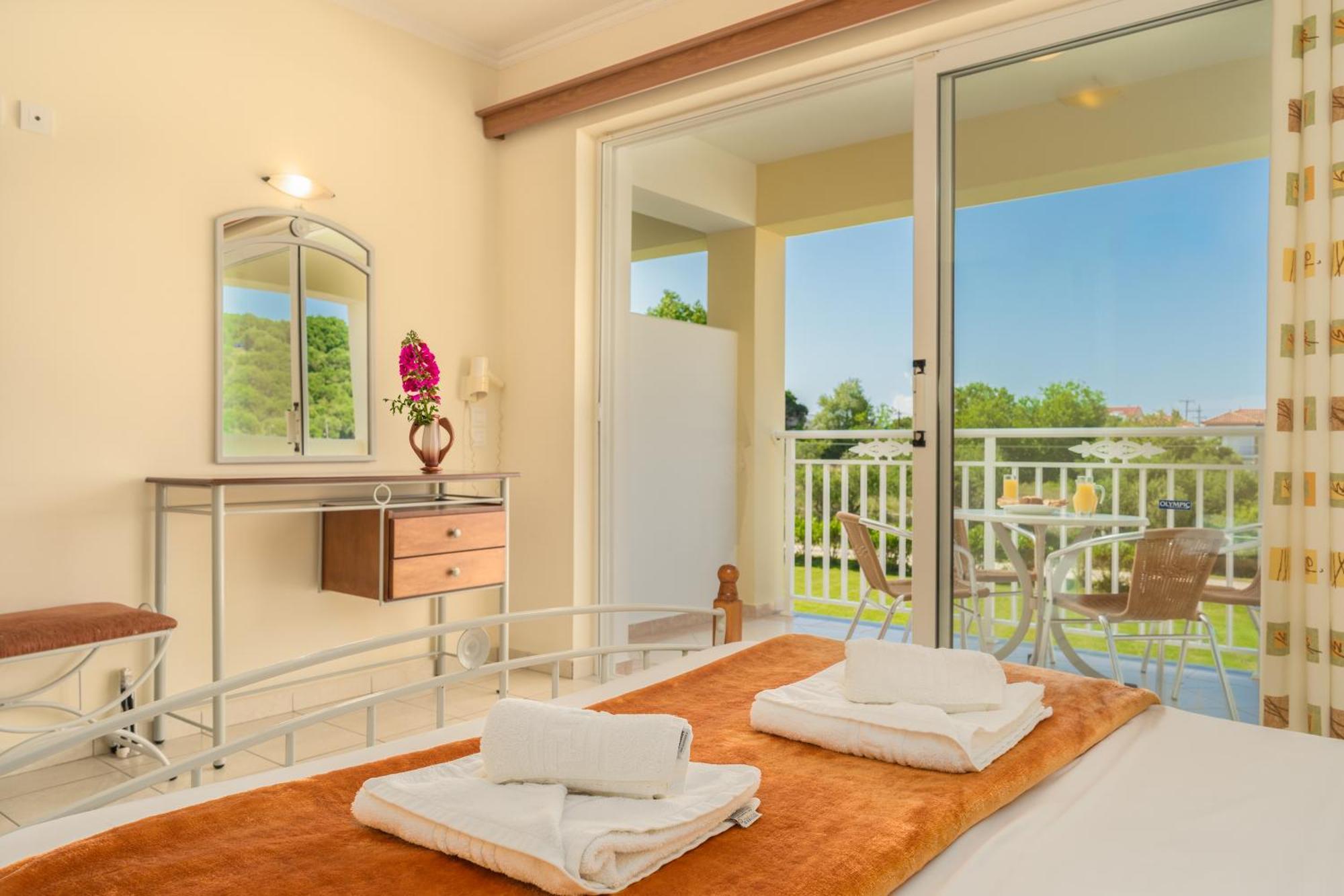 Manousis Aparthotel Tsilivi  Exterior foto