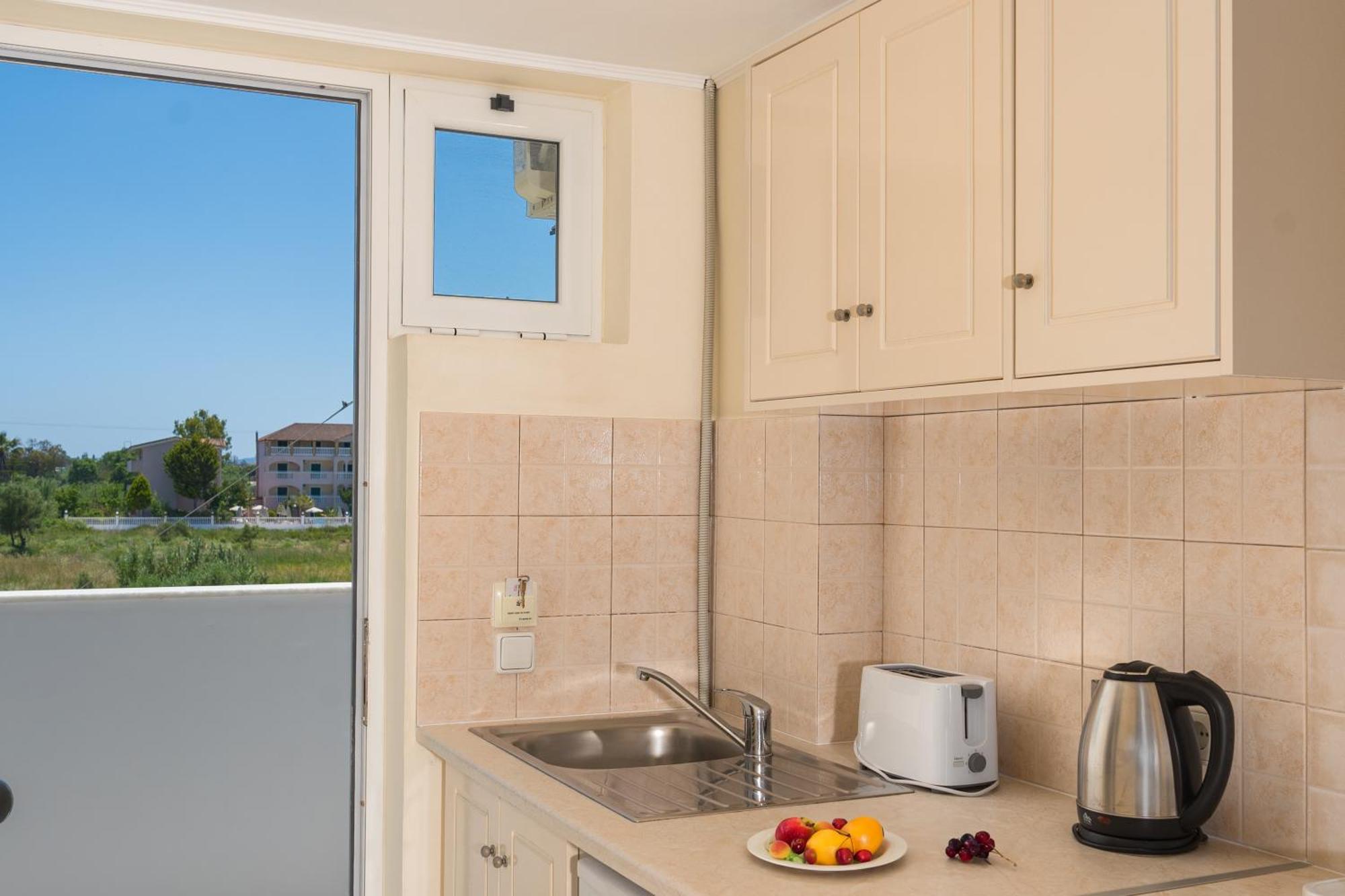 Manousis Aparthotel Tsilivi  Exterior foto